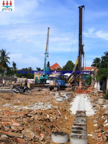 Cọc tường vây d400 - Đại học Kiến Trúc TP. HCM