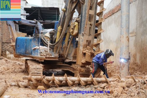 Thi công khoan thả cọc 138 Thống Nhất - Tân Phú